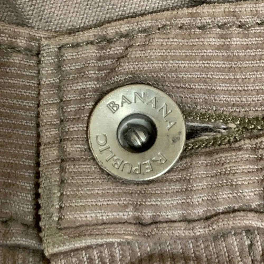 Banana Republic Boot Cut Corduroy Men Pants Size 35x30. Used Good Condition. - Picture 4 of 7
